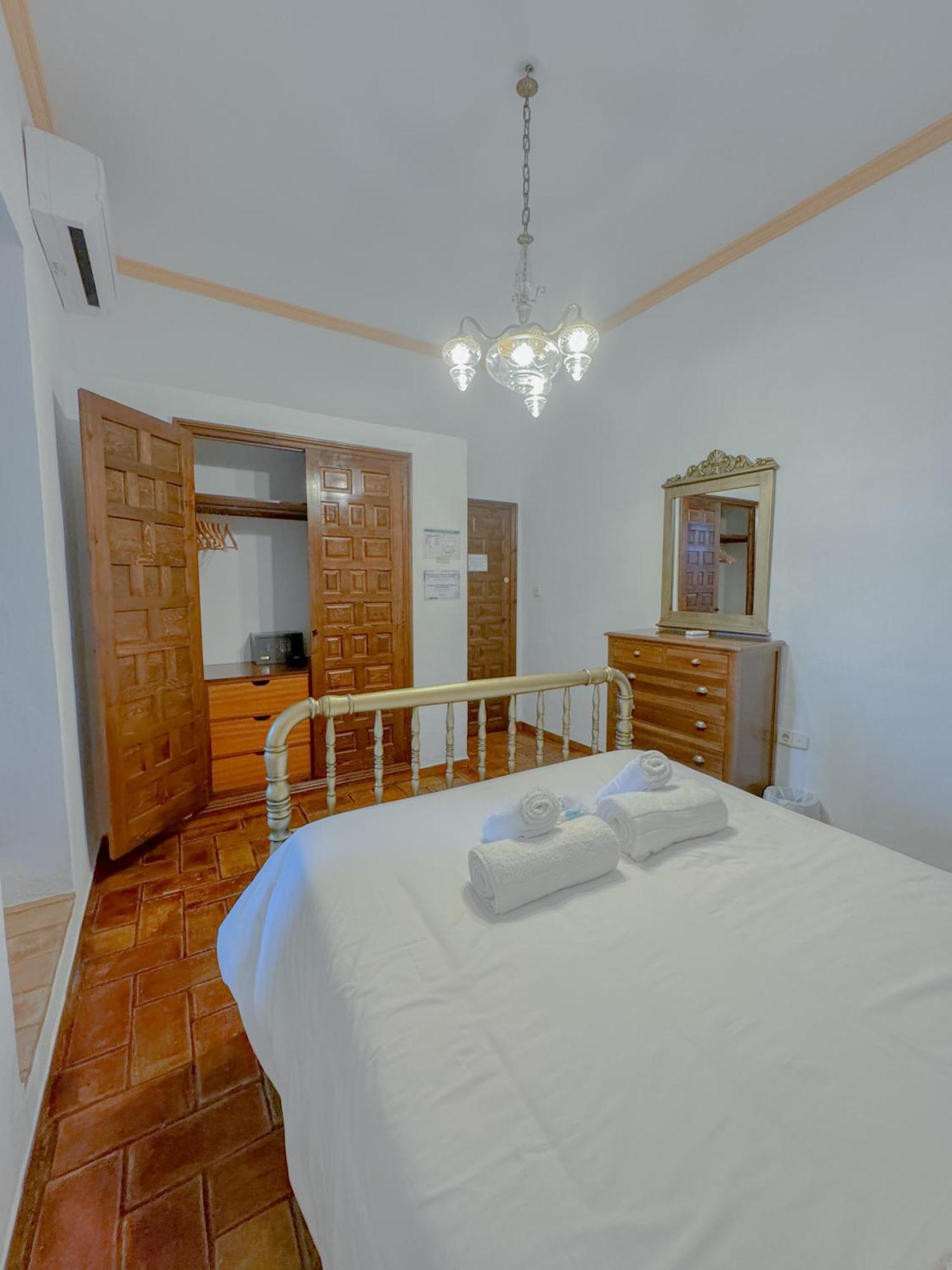 Garden Suites Xativa Casa Rural Экстерьер фото